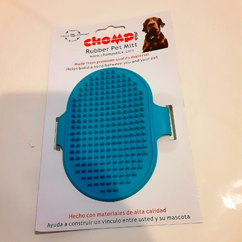 CHOMP STICKS RUBBER PET MITTS